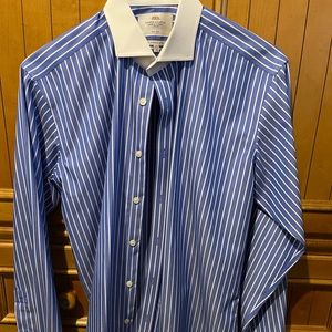 slim fit dress shirt